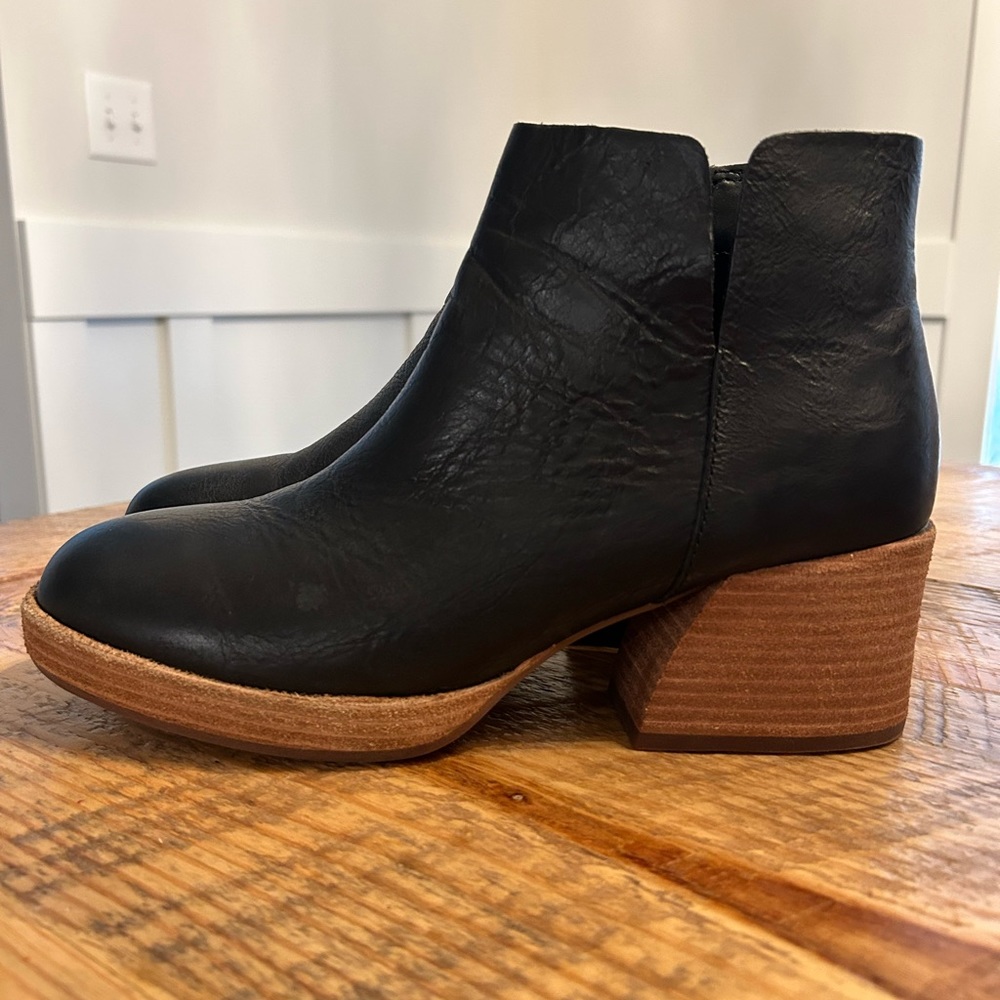 kork-Ease Black Bootie Size 10